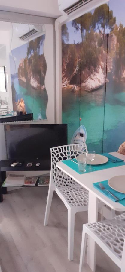 Apartment Le Bijou Avec Jacuzzi Et Sauna Privatif Terrasse Plein Sud Clim Parking Privatif Bandol